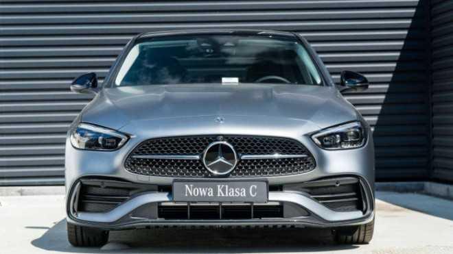Mercedes-Benz C300 AMG 2022
