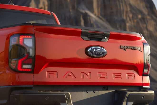 Ford Ranger Raptor 2023: ngoại hình hầm hố và sức mạnh khủng-5