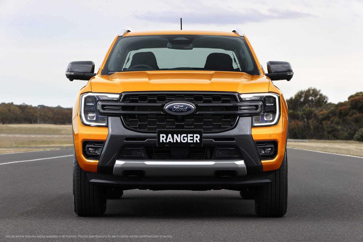 Ford Ranger có diện mạo mạnh mẽ hơn