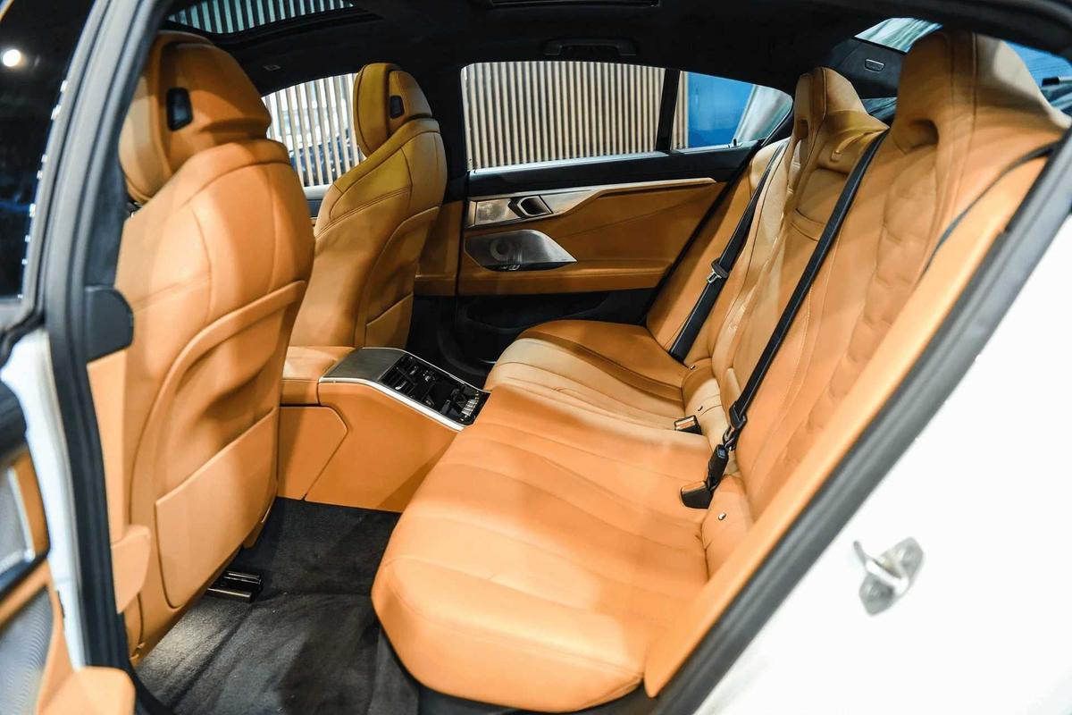 Nội thất BMW 8-Series