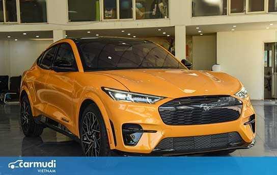 "Soi" mẫu SUV điện Ford Mustang Mach E đầu tiên tại Việt Nam