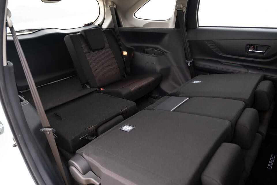 Chi tiết Toyota Avanza Premio 2022, giá từ 548 triệu đồng-10