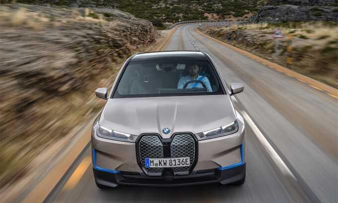 BMW iX - SUV cỡ lớn tốt nhất