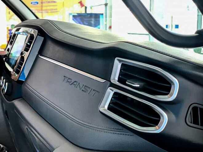 Ford Transit mới ra mắt, giá từ 845 triệu đồng-6