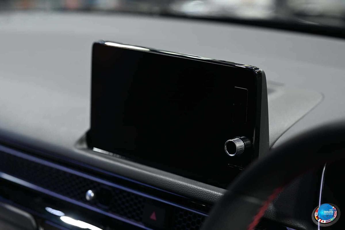 Honda Civic e:HEV ra mắt, giá bán từ 34.300 USD-8