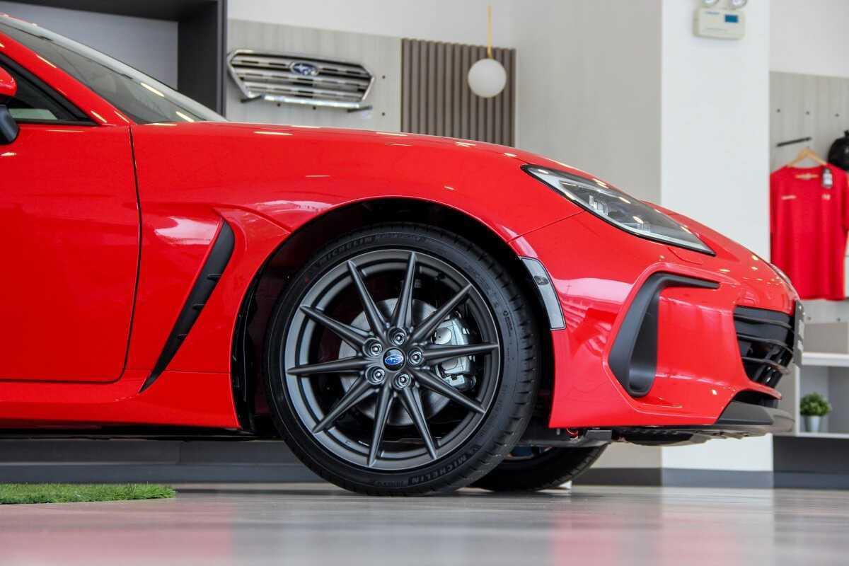Subaru BRZ: xe thể thao nhập khẩu từ Nhật, giá 1,9 tỷ đồng-3