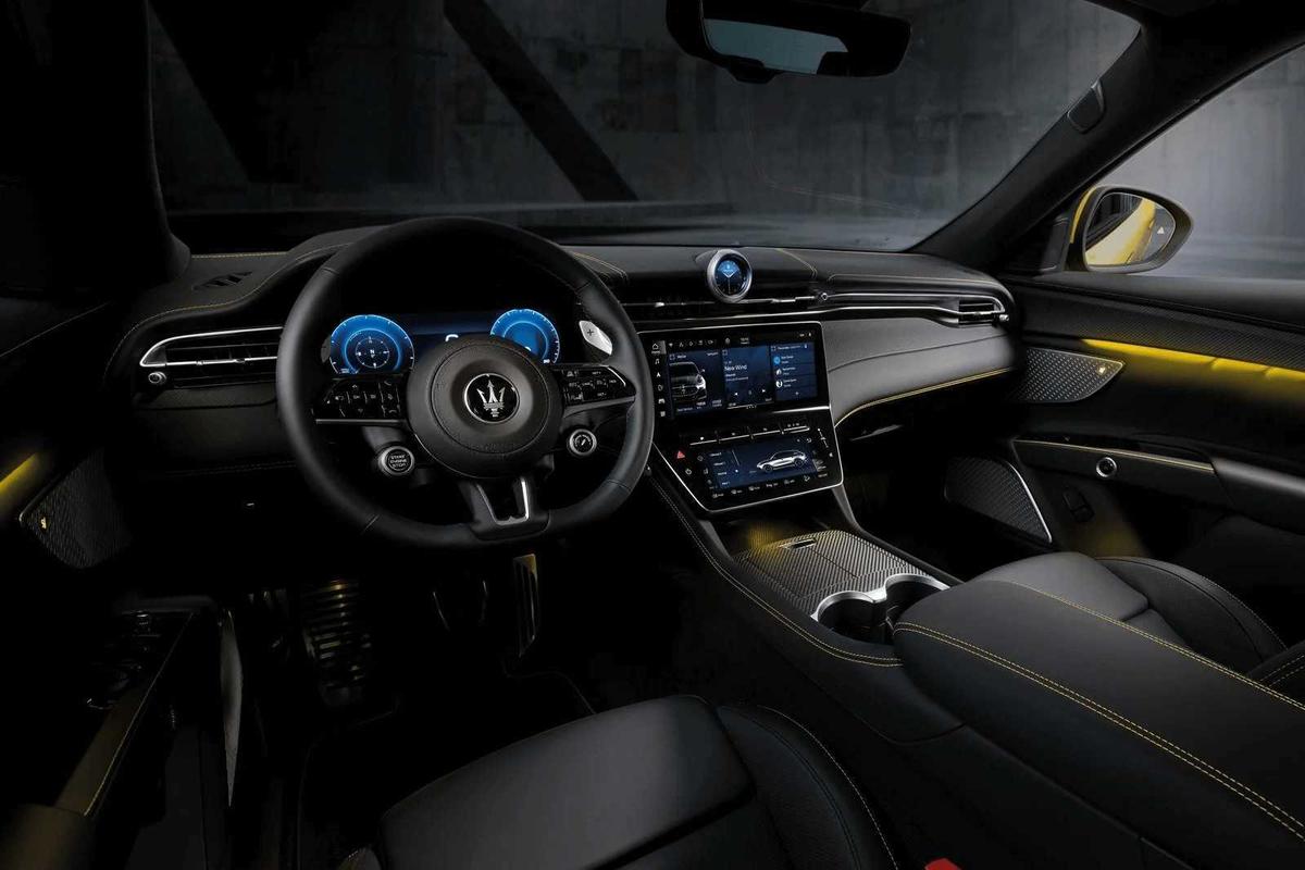 Nội thất Maserati Grecale