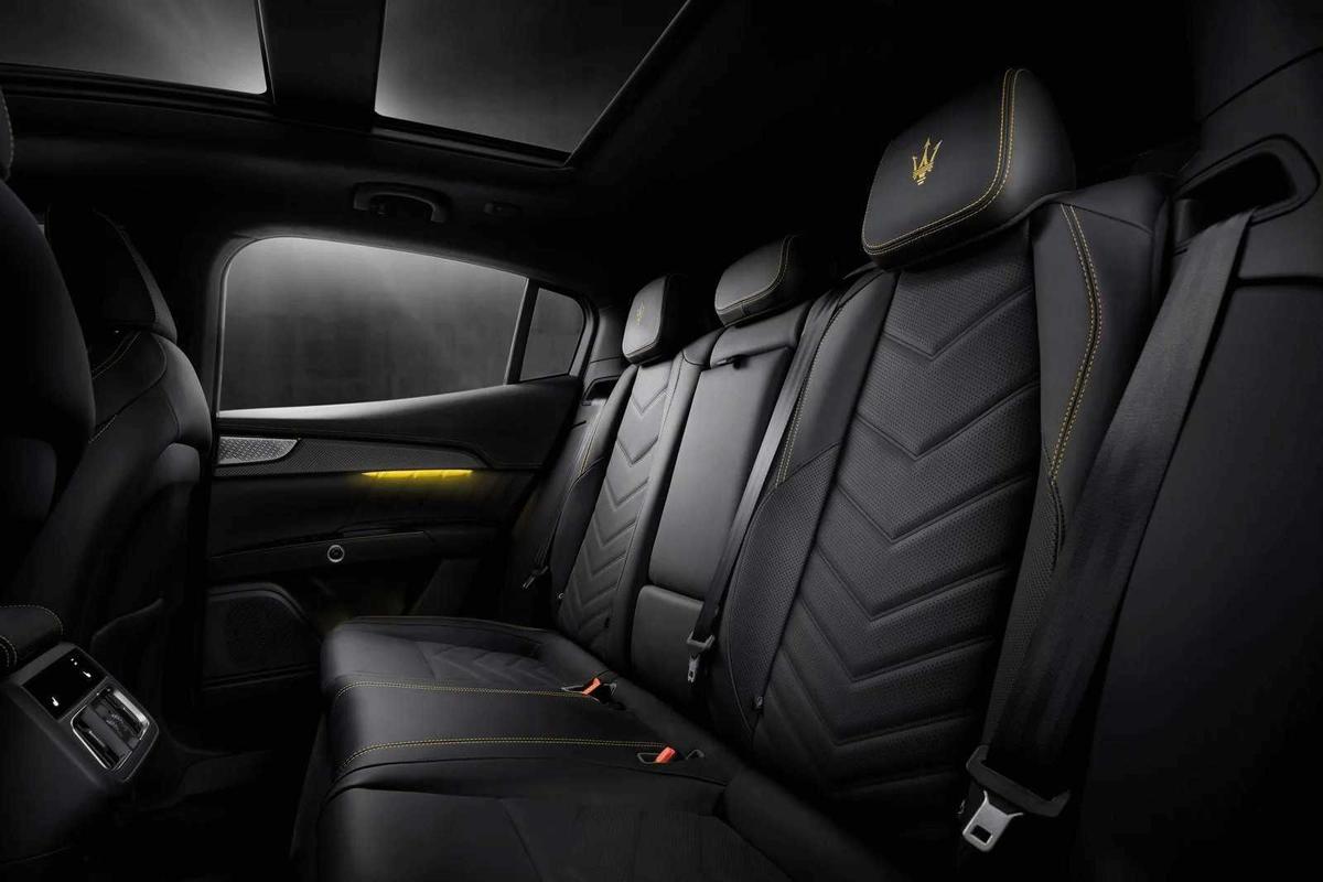 Nội thất Maserati Grecale