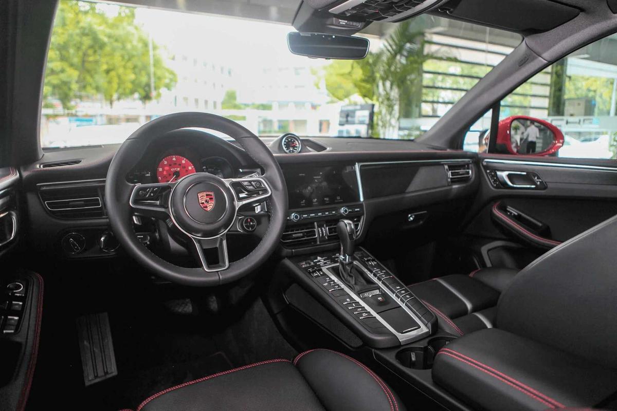 Nội thất Porsche Macan