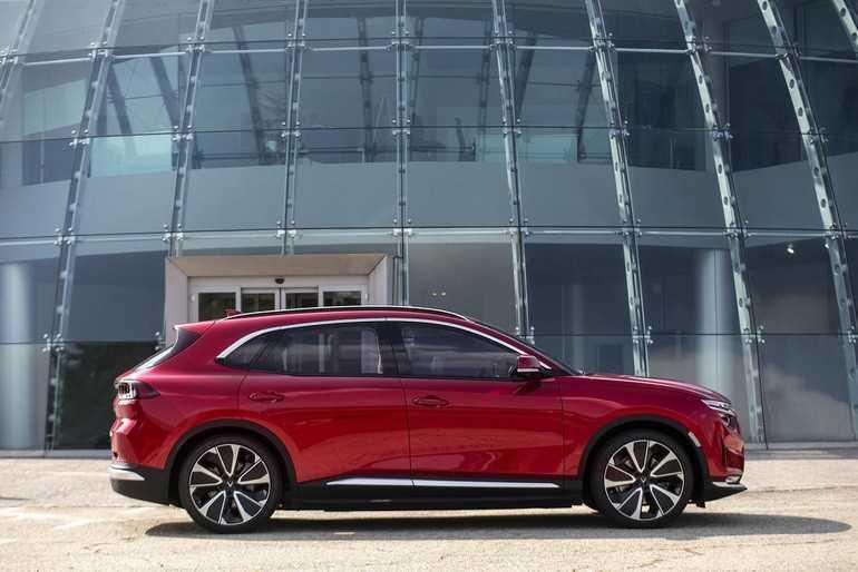 B&aacute;o Mỹ đ&aacute;nh gi&aacute; thế n&agrave;o về ch&iacute;nh s&aacute;ch thu&ecirc; pin của h&atilde;ng xe VinFast-3