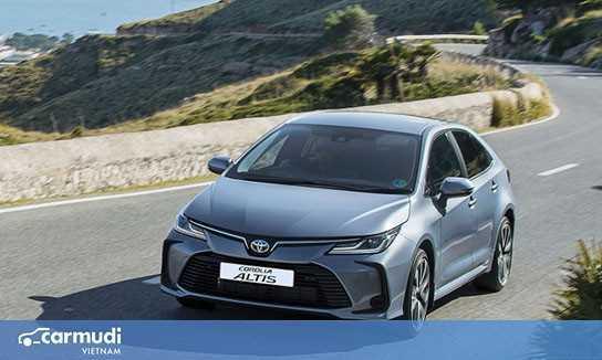 Đại lý bắt đầu nhận cọc Toyota Altis mới, bản cao nhất gần 900 triệu đồng