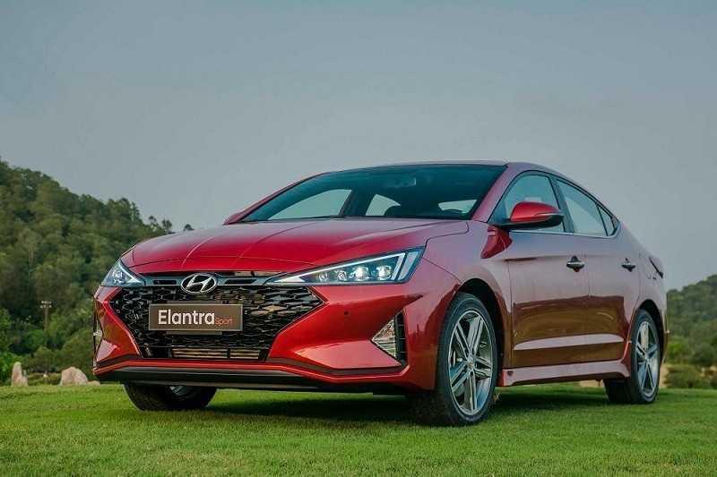 Hyundai Elantra Sport 2021