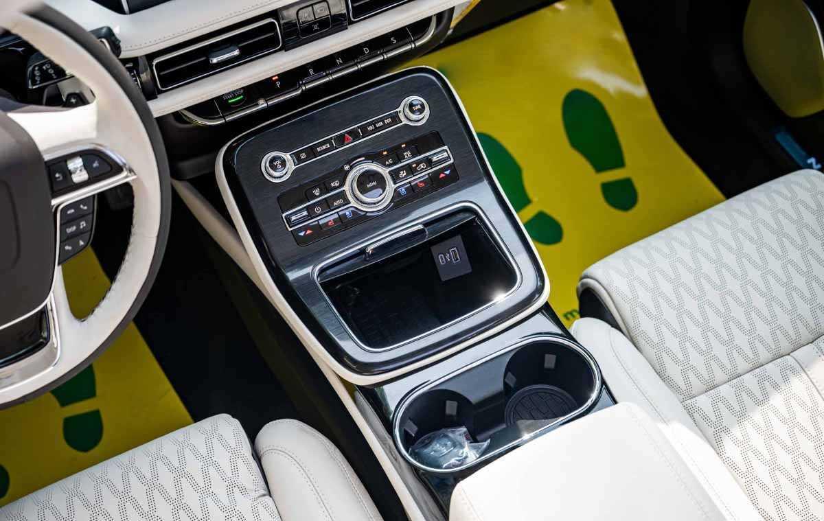 Ngắm xe sang Lincoln Nautilus 2022 thiết kế tuyệt đẹp-7