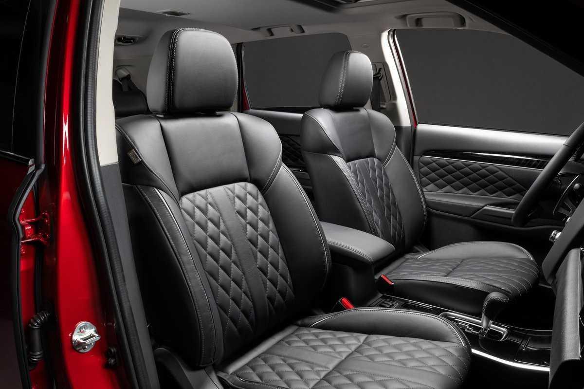 Chọn Mitsubishi Outlander hay Hyundai Tucson khi có 900 triệu- 6