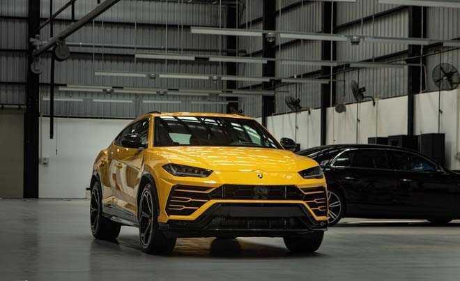 Lamborghini Urus giá bán từ 13,1 tỷ đồng tại Việt Nam