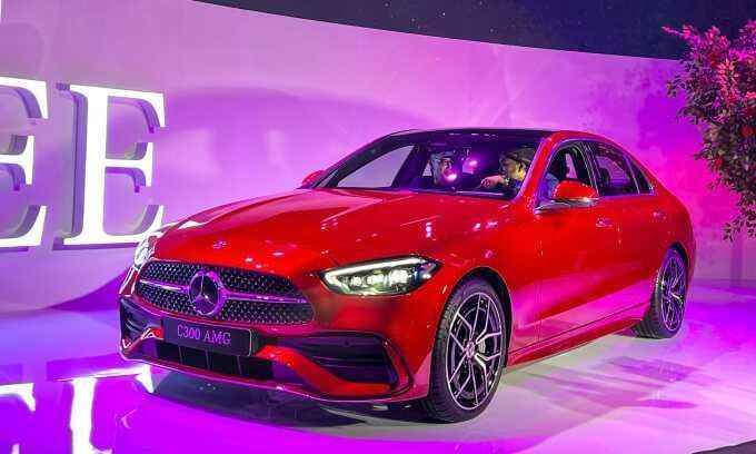 Mercedes C-class 2022 giá bán từ 1,67 tỷ đồng-1