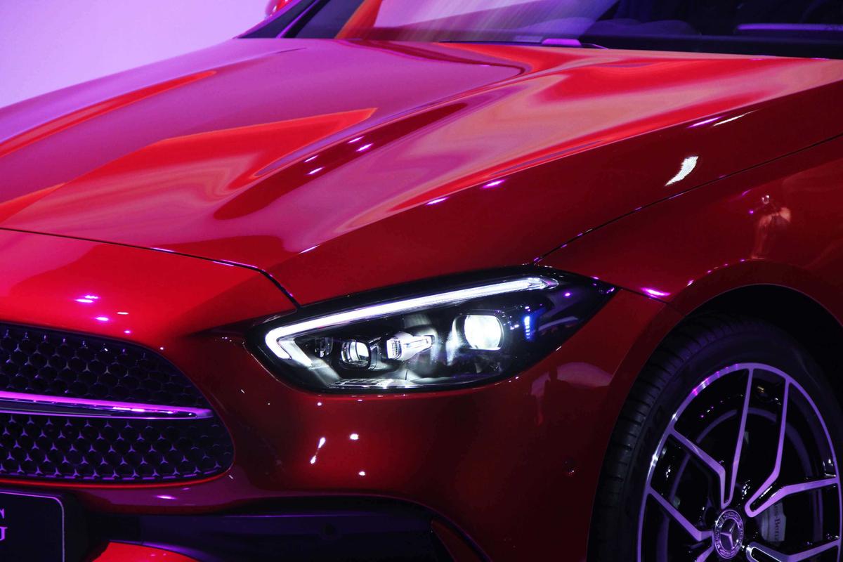 Mercedes C-class 2022 giá bán từ 1,67 tỷ đồng-3