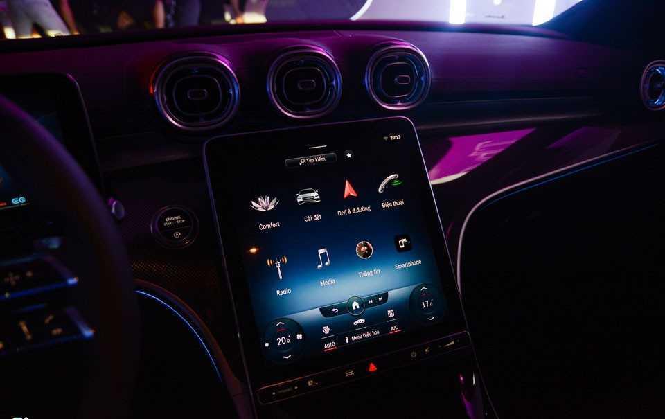 Mercedes-Benz C 300 AMG-8