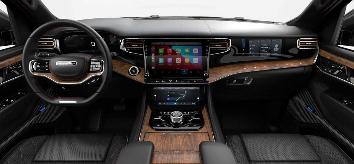 Jeep Grand Wagoneer 2022-4