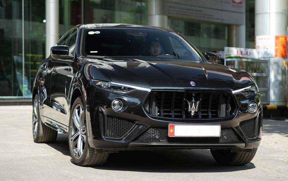 Maserati Levante Trofeo (304 km/h)