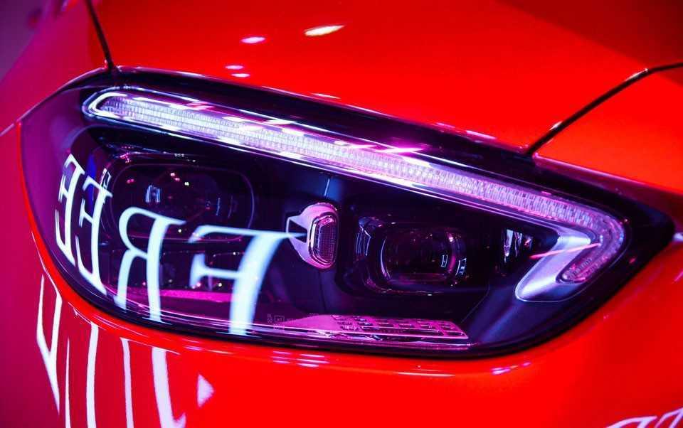 Mercedes-Benz C 300 AMG-6