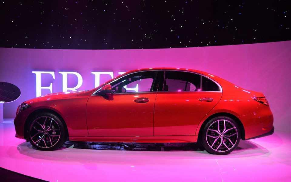 Mercedes-Benz C 300 AMG-3