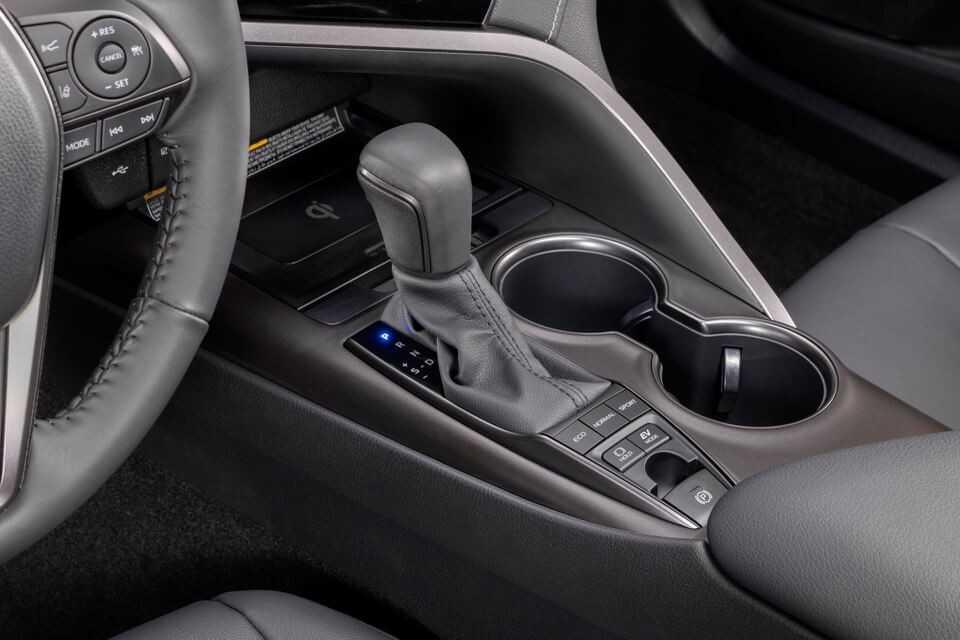 Cận cảnh Toyota Camry Nightshade Edition-9