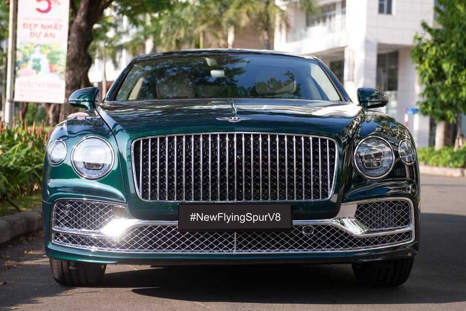 Bentley Flying Spur V8 màu sơn đặc biệt xuất hiện tại Việt Nam-1