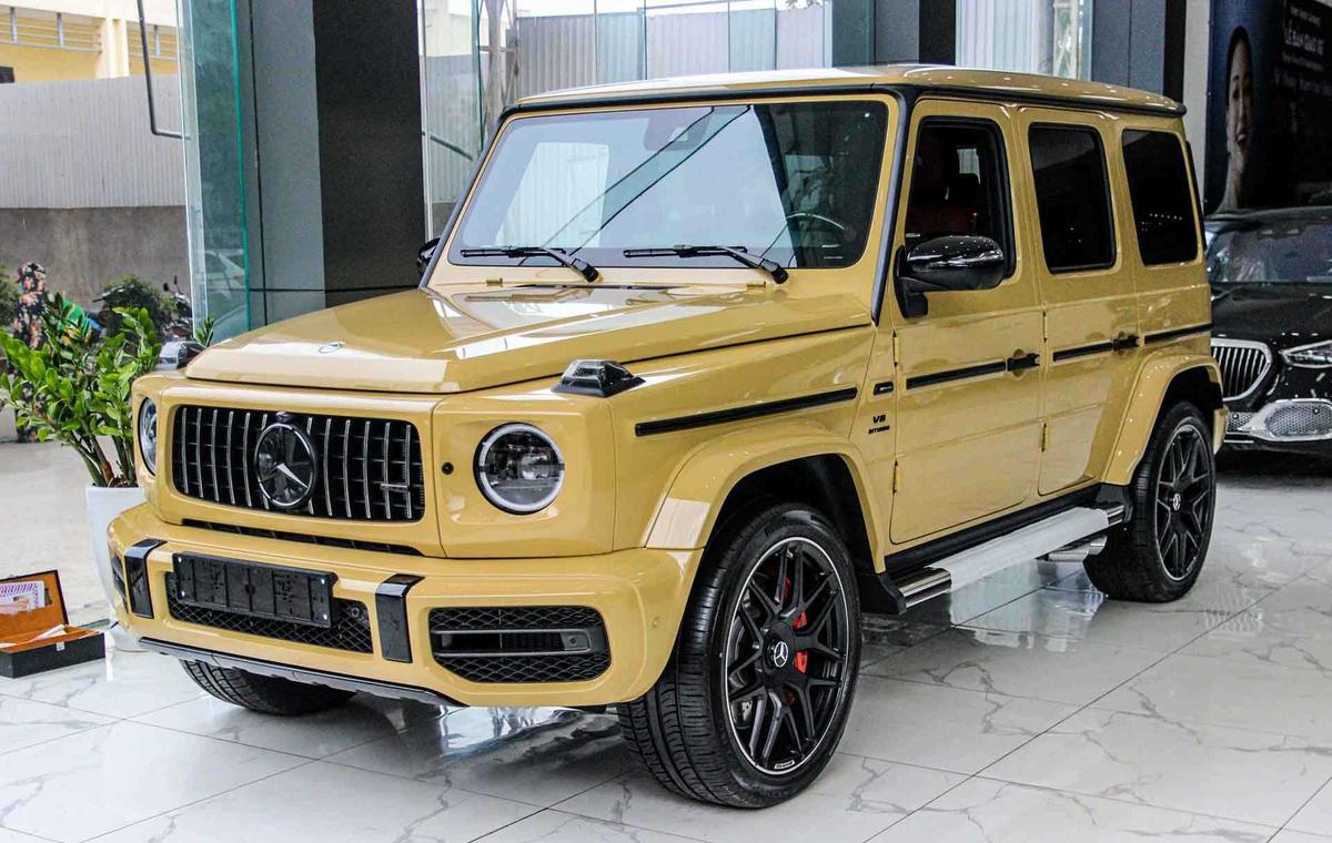 Mercedes-AMG G63 màu vàng cát lạ mắt-3