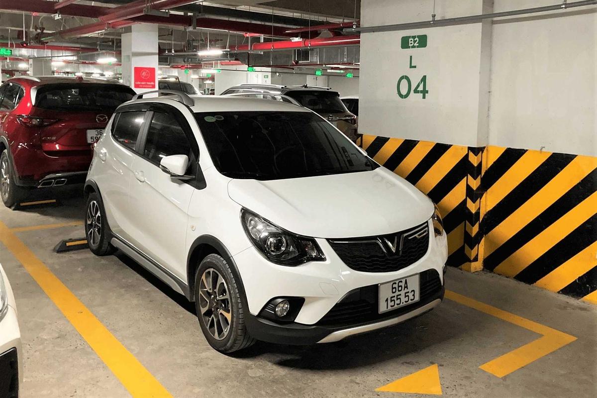 Ph&iacute; gửi xe