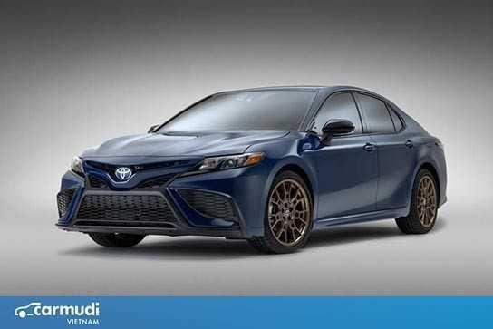 Cận cảnh Toyota Camry Nightshade Edition