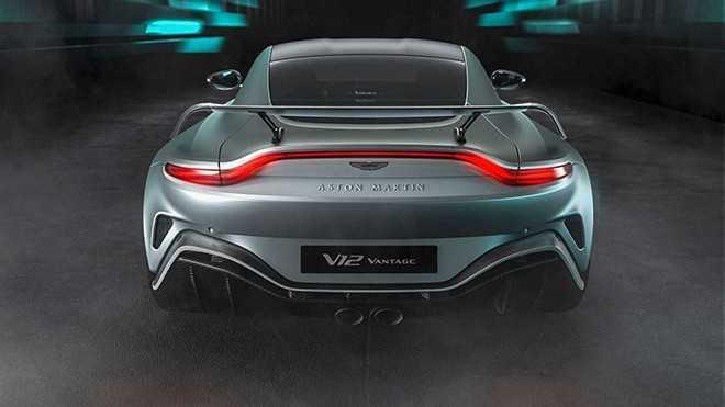 Aston Martin V12 Vantage-2