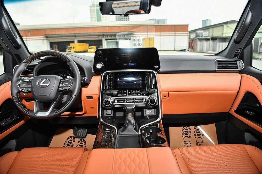 Chiêm ngưỡng Lexus LX 600 Ultra Luxury vừa cập cảng Việt Nam-5