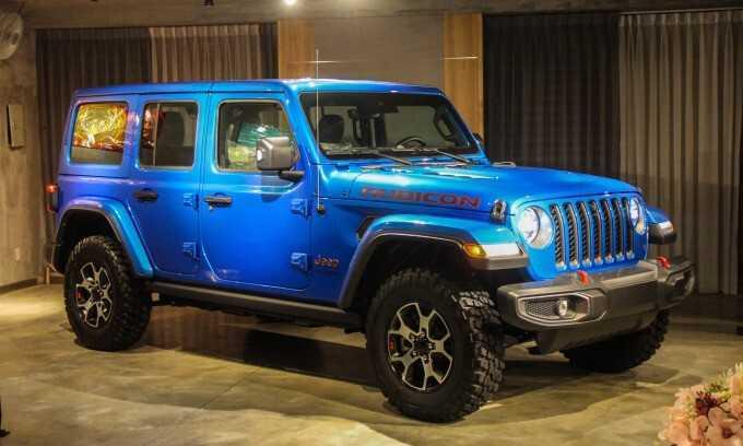 Những mẫu xe ch&agrave;o kh&aacute;ch Việt trong th&aacute;ng 5-7