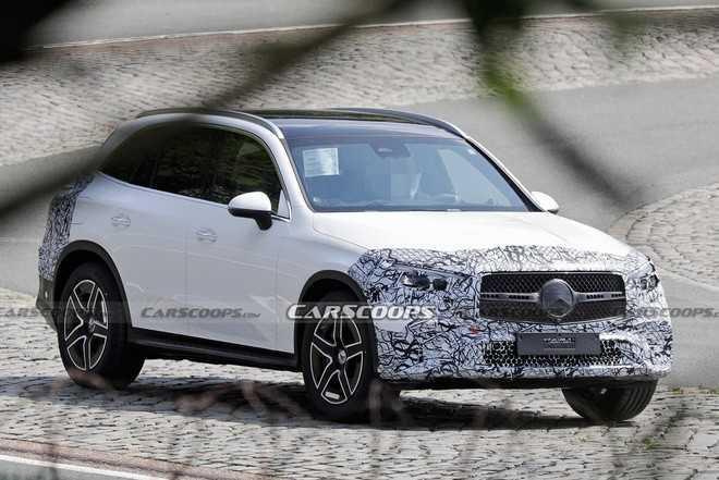 Mercedes-Benz GLC 2023 lộ hình ảnh thực tế đầu tiên-2