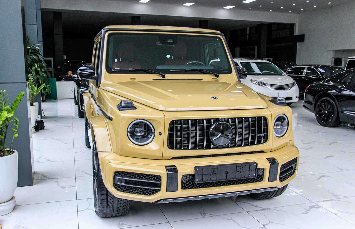Mercedes-AMG G63 màu vàng cát lạ mắt-2