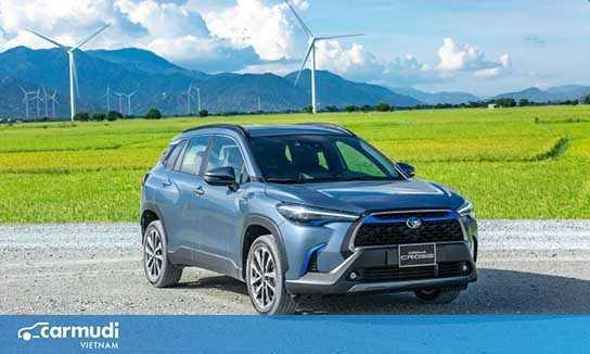 Mỗi phút trôi qua, một chiếc ô tô mới tìm thấy chủ nhân