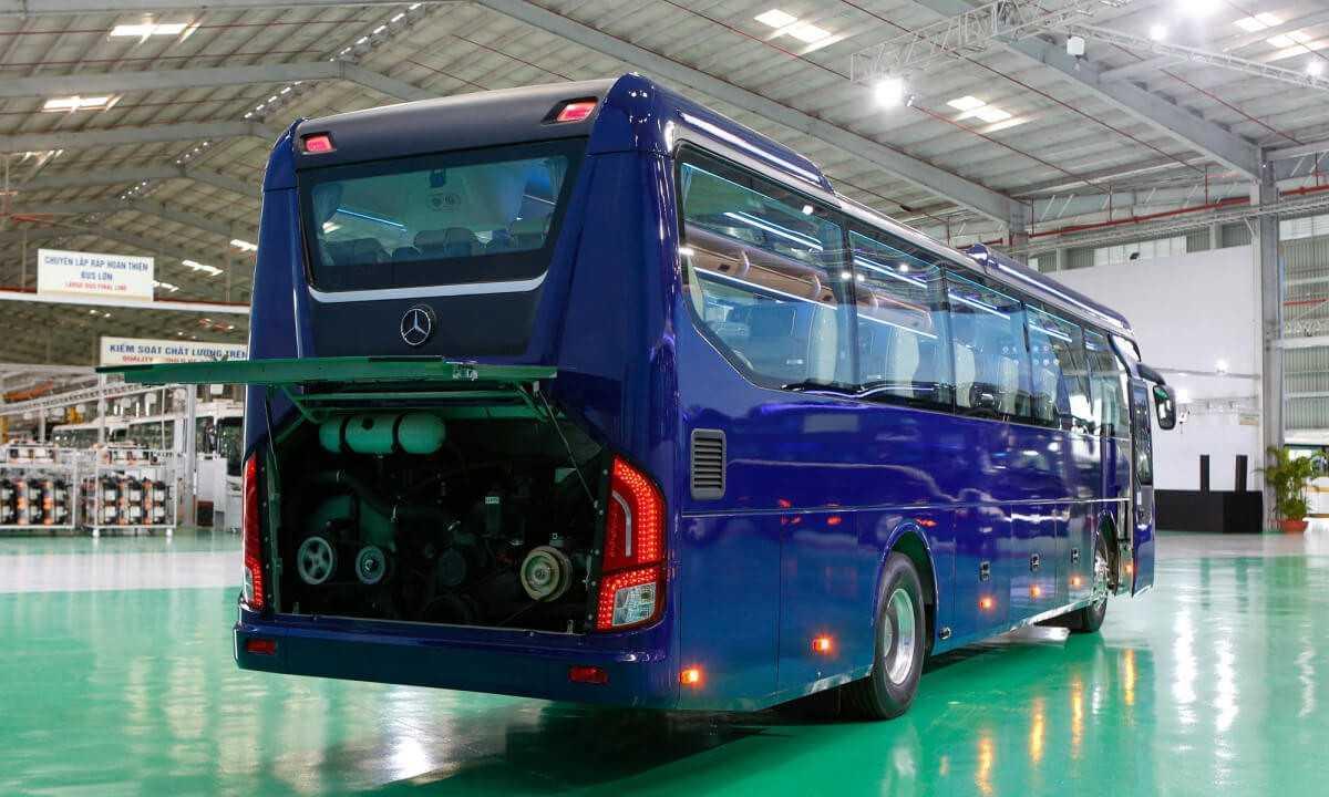 Ra mắt xe khách hạng sang của Mercedes tại Việt Nam-2