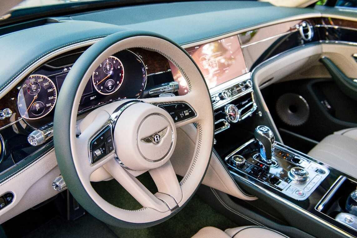 Bentley Flying Spur V8 2022 m&agrave;u xanh Viridian độc lạ xuất hiện tại Việt Nam-6