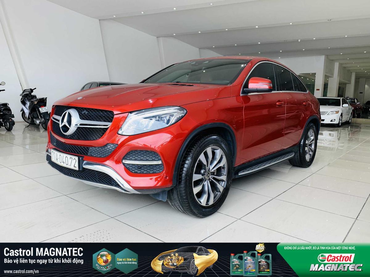 Mercedes-Benz GLE 400 coupe 2017: luôn sẵn sàng cho những pha bứt tốc ấn tượng