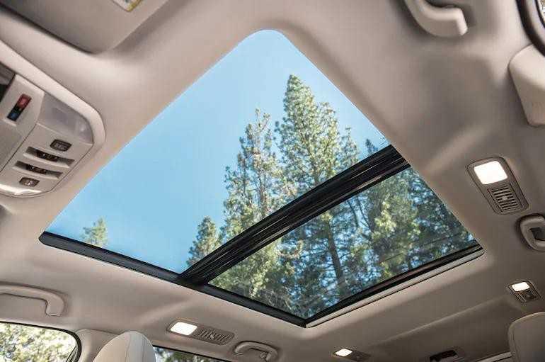 Những l&yacute; do cửa sổ trời kh&ocirc;ng được y&ecirc;u th&iacute;ch-2