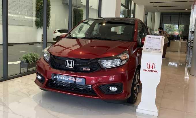 Điểm lại những mẫu &ocirc;t&ocirc; dừng b&aacute;n ở Việt Nam năm 2022-6