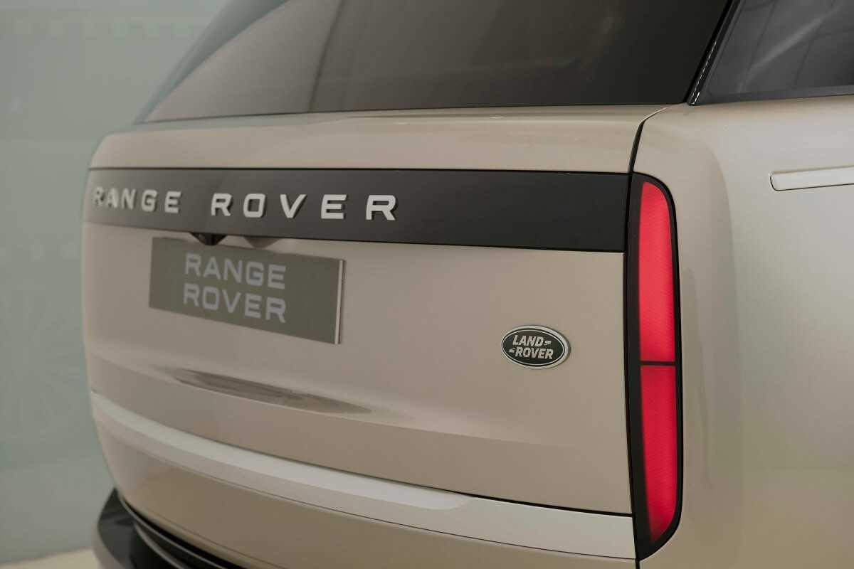 Range Rover 2022-4