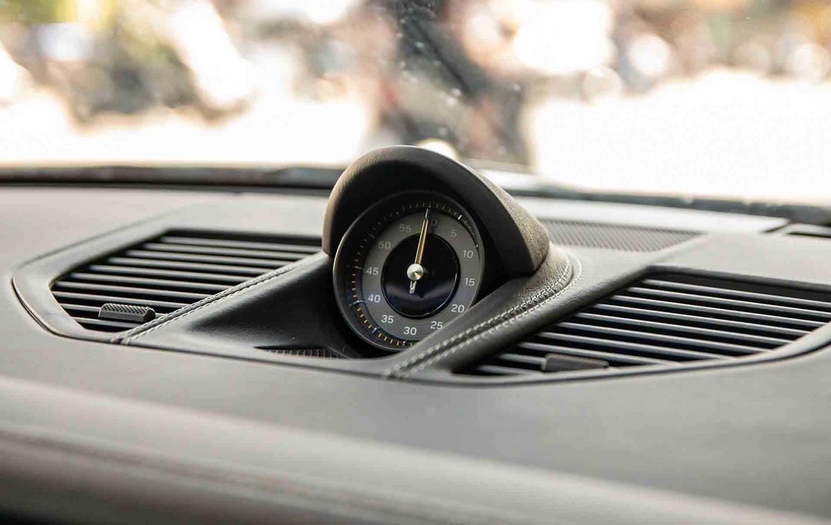 Porsche 911 GT3 2022 -10