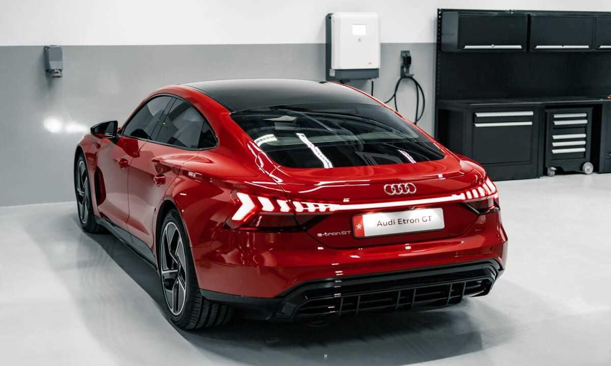Audi e-tron GT quattro-4