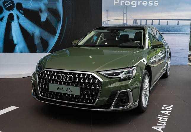 D&agrave;n sedan hạng sang cỡ lớn nổi bật tại Việt Nam-1