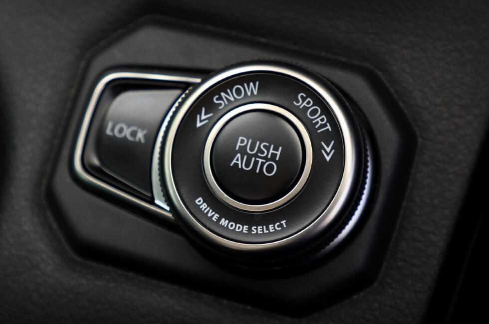 Urban Cruiser Hyryder - mẫu SUV mới nhà Toyota thách thức Kia Seltos-10