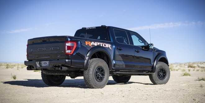Ford F-150 Raptor -R-5