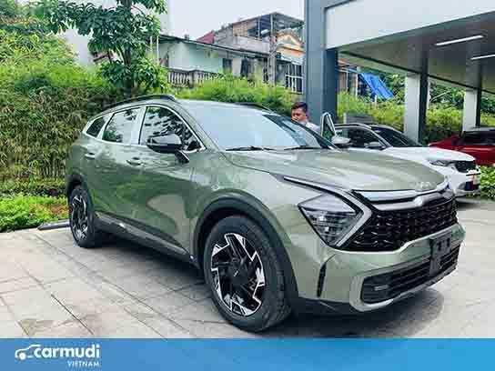 Kia Sportage phiên bản Signature X-Line xuất hiện tại đại lý