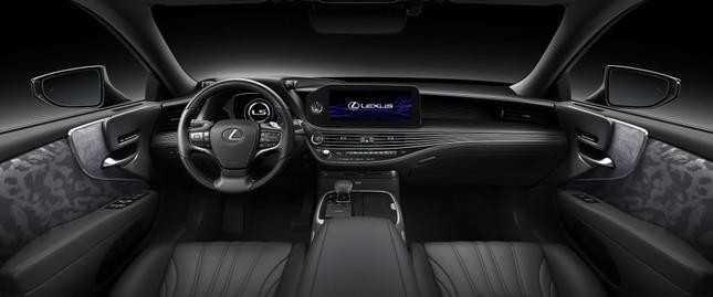 D&agrave;n sedan hạng sang cỡ lớn nổi bật tại Việt Nam-9